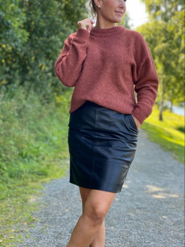 Char Mini Skirt Black