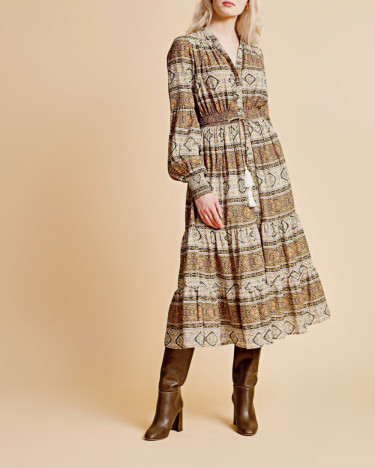 Bohemian Midi Dress Wallpaper