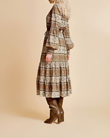 Bohemian Midi Dress Wallpaper