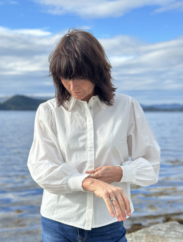 Almanna Shirt Star White