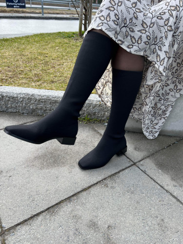 BiaDiana Square Boot Knitted Black