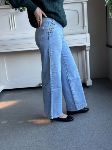 Madison HW Button Wide Jeans Light Blue Denim