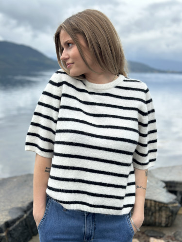 Alpha SS Tee Striped Ivory/Black Striped
