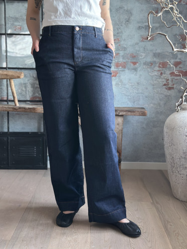 Erica 420 Dark Rinse/Regular