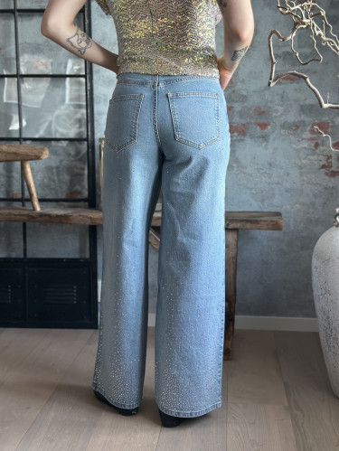 AbbyFV 745 Light Rinse Rhinestone