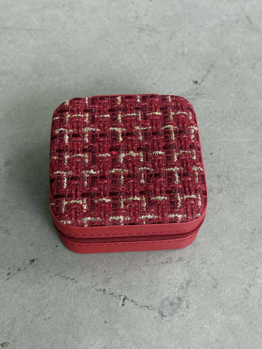 linea jewellery box red